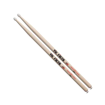 Vic Firth 7AN American Classic ® Nylon Tip Hickory Drumstic...